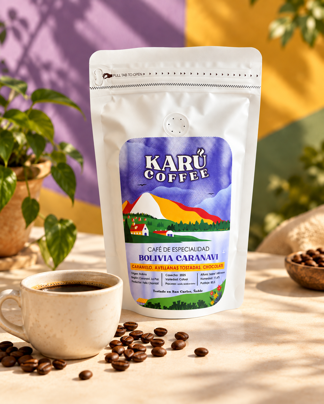 Café Bolivia Caranavi Karü Coffee con taza y fondo de colores